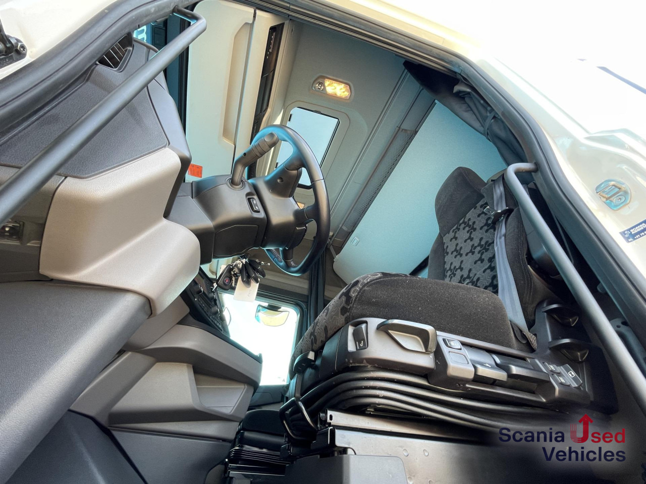 SCANIA S 500 A4x2NB DIFF-L RETARDER P-AIRCO FULL AIR ACC - Xe đầu kéo: hình 4 SCANIA S 500 A4x2NB DIFF-L RETARDER P-AIRCO FULL AIR ACC - Xe đầu kéo: hình 4