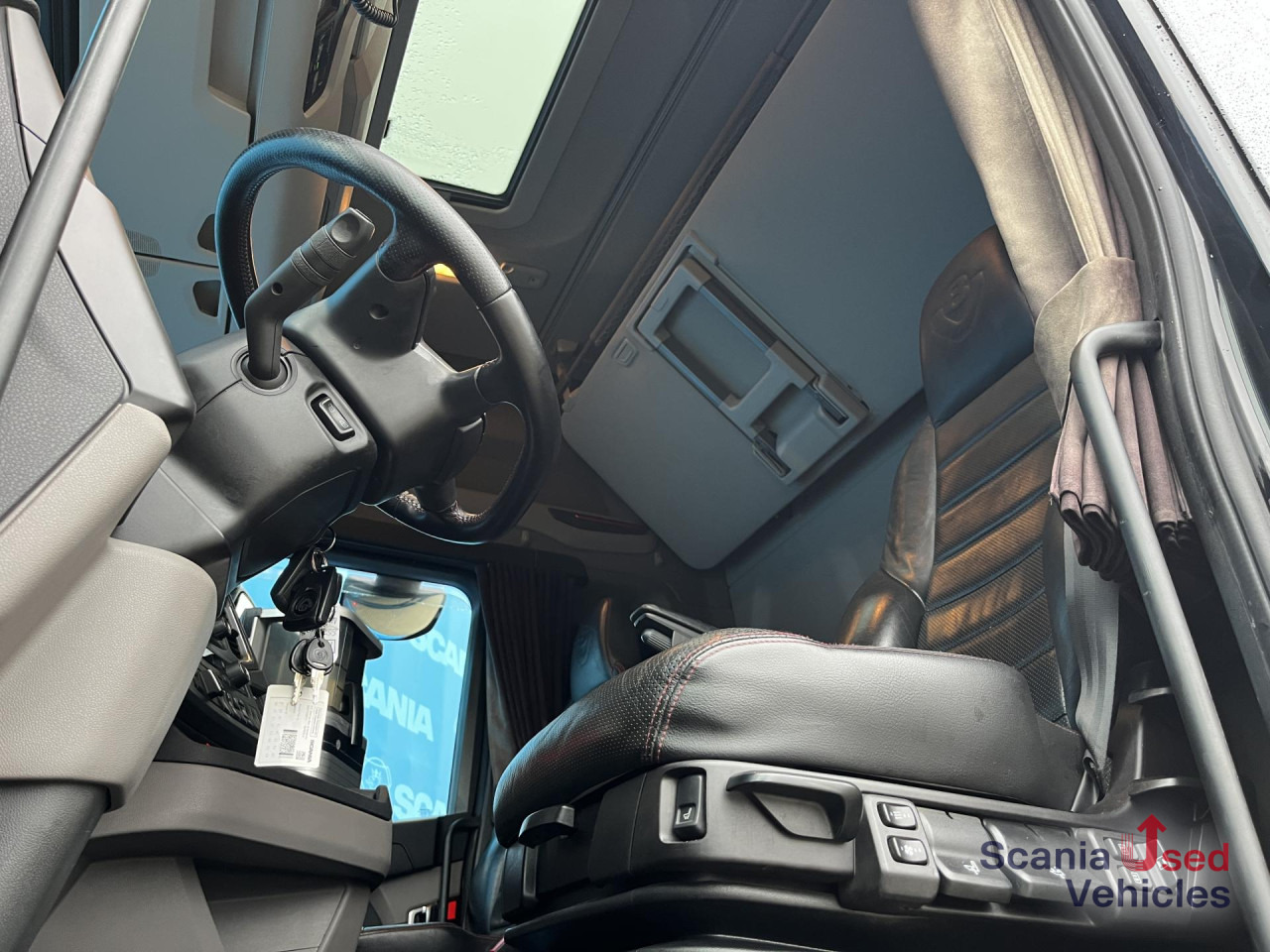 SCANIA S 520 A4x2NB V8 RETARDER DIFF-L FULL AIR 9T P-AIRC - Xe đầu kéo: hình 2 SCANIA S 520 A4x2NB V8 RETARDER DIFF-L FULL AIR 9T P-AIRC - Xe đầu kéo: hình 2