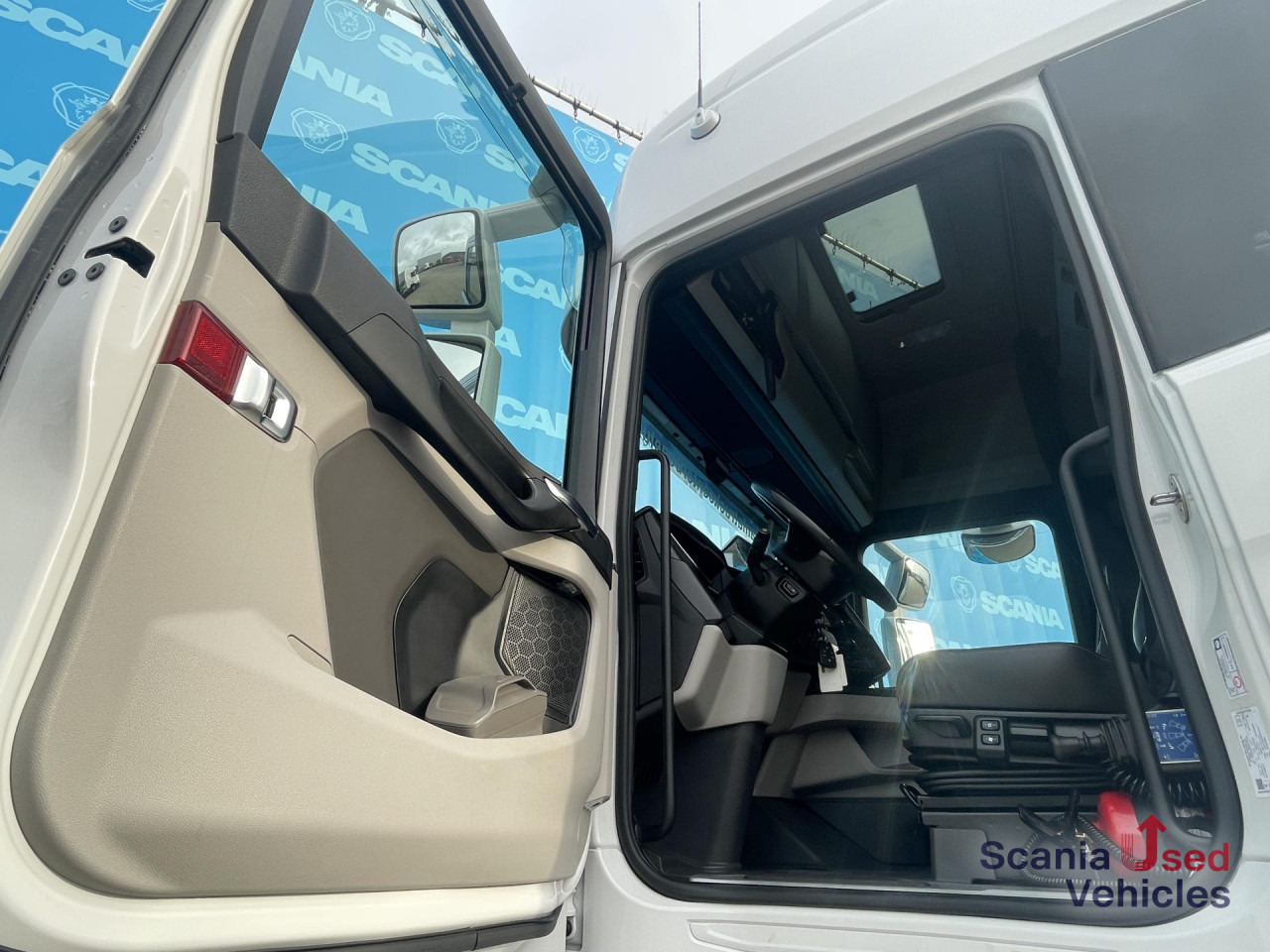 SCANIA S 560 A4x2NB RETARDER SUPER! HYDRO ADR VECTO 3 - Xe đầu kéo: hình 5 SCANIA S 560 A4x2NB RETARDER SUPER! HYDRO ADR VECTO 3 - Xe đầu kéo: hình 5