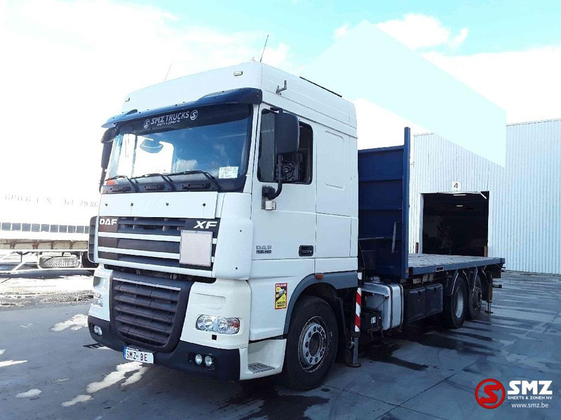 DAF 105 XF 460 6x2 - Xe tải thùng lửng/ Phẳng: hình 2 DAF 105 XF 460 6x2 - Xe tải thùng lửng/ Phẳng: hình 2