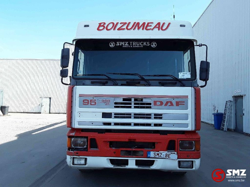 DAF 95 360 palfinger pk 080-3 - Xe tải thùng lửng/ Phẳng, Xe cẩu tự hành: hình 2 DAF 95 360 palfinger pk 080-3 - Xe tải thùng lửng/ Phẳng, Xe cẩu tự hành: hình 2