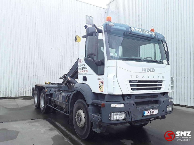Iveco Trakker 380 - Xe chở container/ Xe tải hoán đổi thân: hình 1 Iveco Trakker 380 - Xe chở container/ Xe tải hoán đổi thân: hình 1