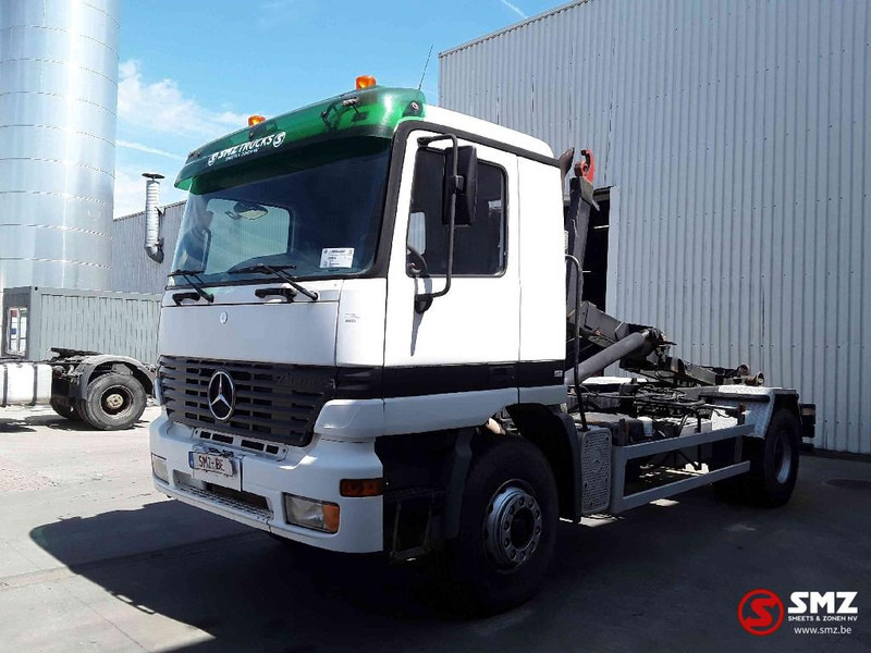 Mercedes-Benz Actros 1831 manual lames airco - Xe chở container/ Xe tải hoán đổi thân: hình 3 Mercedes-Benz Actros 1831 manual lames airco - Xe chở container/ Xe tải hoán đổi thân: hình 3