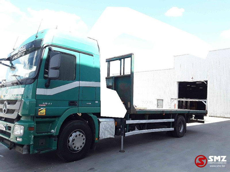 Mercedes-Benz Actros 1841 - Xe tải thùng lửng/ Phẳng, Xe cẩu tự hành: hình 5 Mercedes-Benz Actros 1841 - Xe tải thùng lửng/ Phẳng, Xe cẩu tự hành: hình 5