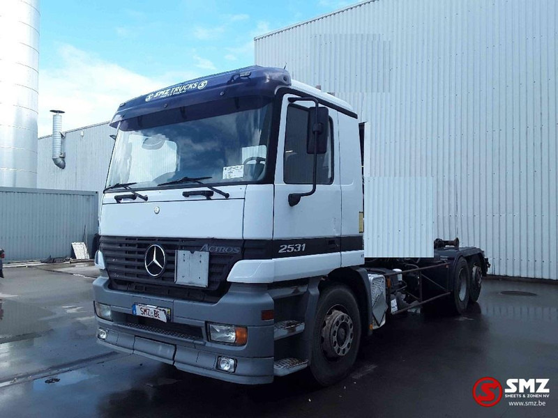 Mercedes-Benz Actros 2531 francais - Xe tải khung gầm: hình 3 Mercedes-Benz Actros 2531 francais - Xe tải khung gầm: hình 3