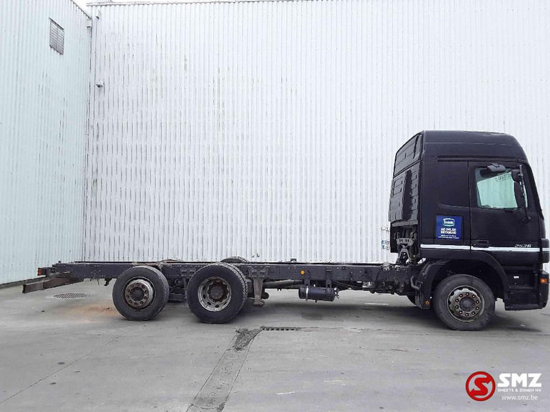 Mercedes-Benz Actros 2536 - Xe tải khung gầm: hình 4 Mercedes-Benz Actros 2536 - Xe tải khung gầm: hình 4