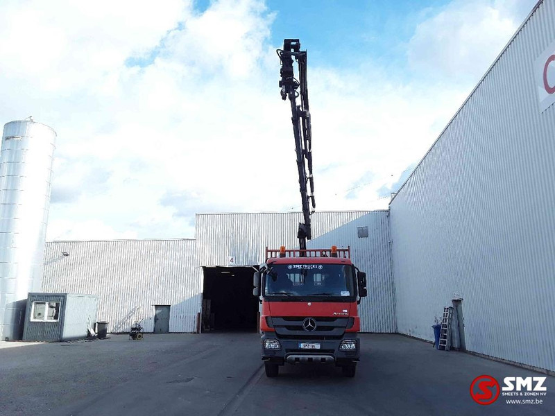Mercedes-Benz Actros 2641 HIAB 166 ES_5 + remote - Xe tải thùng lửng/ Phẳng, Xe cẩu tự hành: hình 2 Mercedes-Benz Actros 2641 HIAB 166 ES_5 + remote - Xe tải thùng lửng/ Phẳng, Xe cẩu tự hành: hình 2