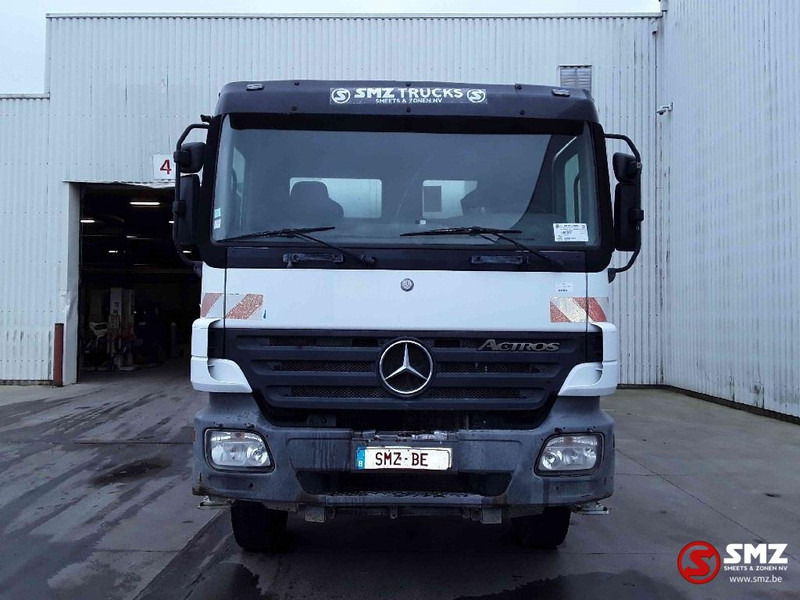 Mercedes-Benz Actros 3236 - Xe trộn bê tông: hình 2 Mercedes-Benz Actros 3236 - Xe trộn bê tông: hình 2