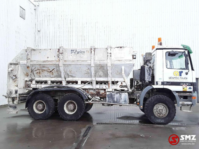 Mercedes-Benz Actros 3335 6x6 88000km manual - Xe bơm bê tông: hình 4 Mercedes-Benz Actros 3335 6x6 88000km manual - Xe bơm bê tông: hình 4