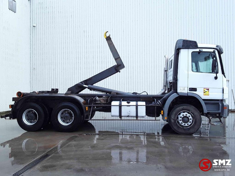 Mercedes-Benz Actros 3341 manual lames - Xe chở container/ Xe tải hoán đổi thân: hình 4 Mercedes-Benz Actros 3341 manual lames - Xe chở container/ Xe tải hoán đổi thân: hình 4