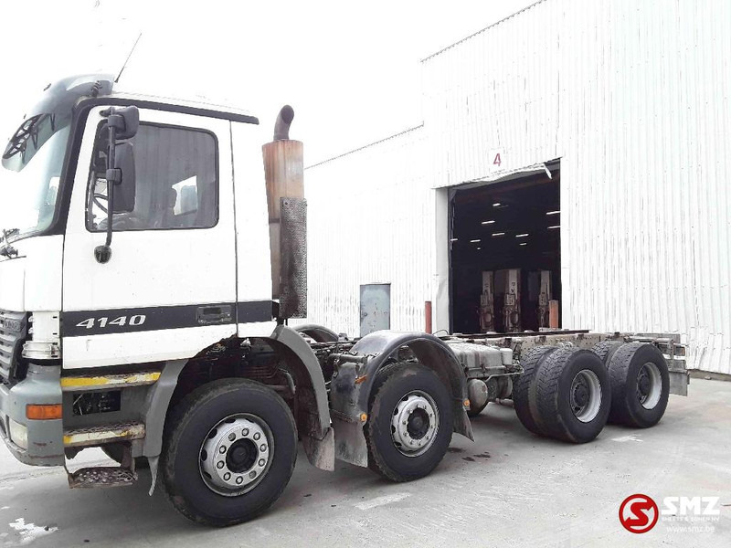 Mercedes-Benz Actros 4140 manual - Xe tải khung gầm: hình 5 Mercedes-Benz Actros 4140 manual - Xe tải khung gầm: hình 5
