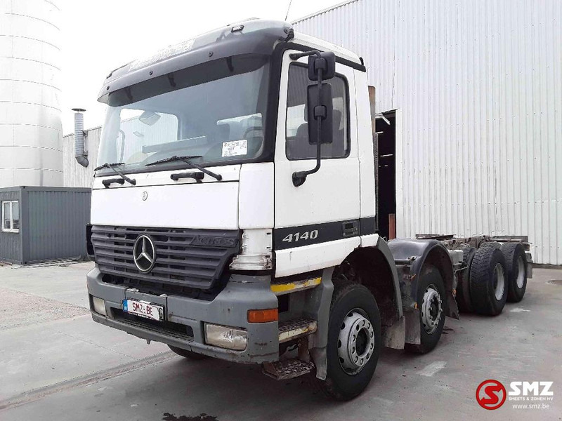 Mercedes-Benz Actros 4140 manual - Xe tải khung gầm: hình 3 Mercedes-Benz Actros 4140 manual - Xe tải khung gầm: hình 3