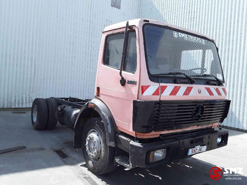 Mercedes-Benz SK 1722 lames steel - Xe tải khung gầm: hình 1 Mercedes-Benz SK 1722 lames steel - Xe tải khung gầm: hình 1