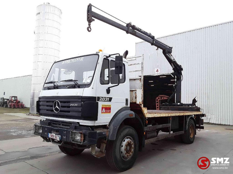 Mercedes-Benz SK 1831 hiab 090 lames - Xe tải thùng lửng/ Phẳng, Xe cẩu tự hành: hình 3 Mercedes-Benz SK 1831 hiab 090 lames - Xe tải thùng lửng/ Phẳng, Xe cẩu tự hành: hình 3