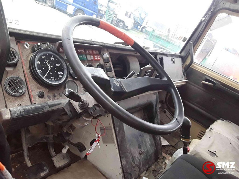 Xe tải thùng lửng/ Phẳng, Xe cẩu tự hành Renault CBH 280 fassi: hình 7