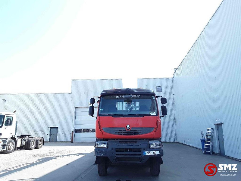 Renault Kerax 430 8x4 - Xe tải thùng lửng/ Phẳng, Xe cẩu tự hành: hình 2 Renault Kerax 430 8x4 - Xe tải thùng lửng/ Phẳng, Xe cẩu tự hành: hình 2