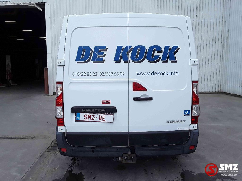 Xe van nhỏ gọn Renault Master airco: hình 10