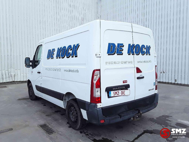 Xe van nhỏ gọn Renault Master airco: hình 9