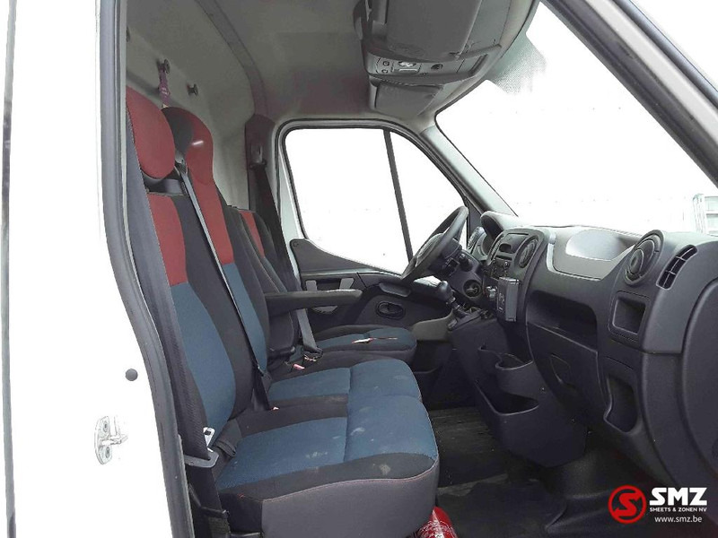 Xe van nhỏ gọn Renault Master airco: hình 6