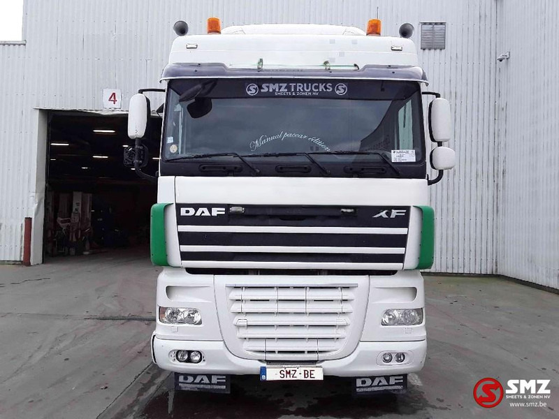 DAF 105 XF 460 Spacecab manual Francais 899'km - Xe đầu kéo: hình 2 DAF 105 XF 460 Spacecab manual Francais 899'km - Xe đầu kéo: hình 2
