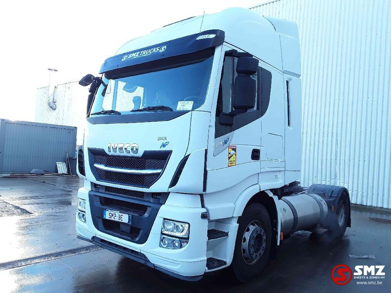 Iveco Stralis 400 LNG 293'km intarder - Xe đầu kéo: hình 3 Iveco Stralis 400 LNG 293'km intarder - Xe đầu kéo: hình 3