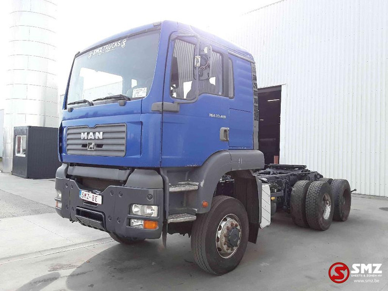 MAN TGA 33.410 6x6 manual pump - Xe đầu kéo: hình 2 MAN TGA 33.410 6x6 manual pump - Xe đầu kéo: hình 2