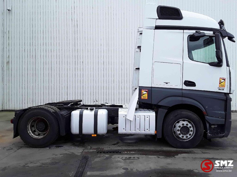 Mercedes-Benz Actros 1842 647'km Top 80% tyres pneu - Xe đầu kéo: hình 4 Mercedes-Benz Actros 1842 647'km Top 80% tyres pneu - Xe đầu kéo: hình 4