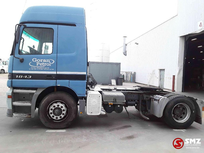 Mercedes-Benz Actros 1843 manual - Xe đầu kéo: hình 5 Mercedes-Benz Actros 1843 manual - Xe đầu kéo: hình 5