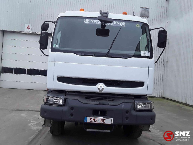 Renault Kerax 420 manual - Xe đầu kéo: hình 2 Renault Kerax 420 manual - Xe đầu kéo: hình 2