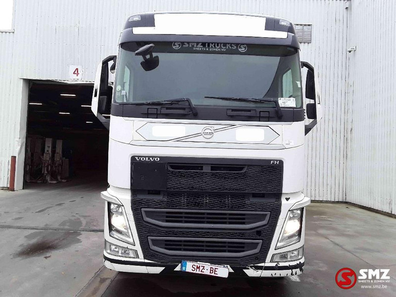 Volvo FH 500 Globe hydraulic - Xe đầu kéo: hình 2 Volvo FH 500 Globe hydraulic - Xe đầu kéo: hình 2