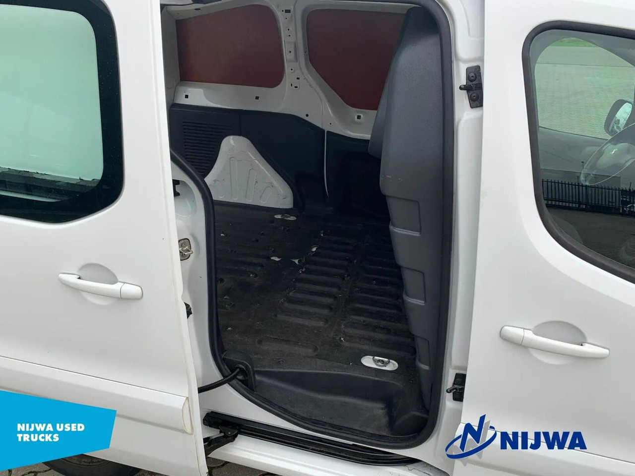 Xe van nhỏ gọn mới Peugeot Partner Navigatie + Airco Kasten: hình 12