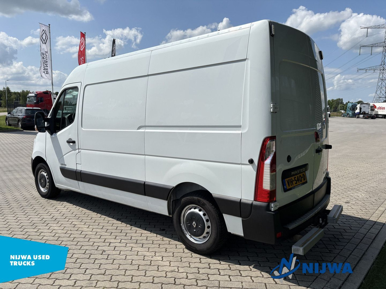 Renault Master T35 125 L2H2 Opstap + Airco Kasten - Xe van chở hàng: hình 4 Renault Master T35 125 L2H2 Opstap + Airco Kasten - Xe van chở hàng: hình 4