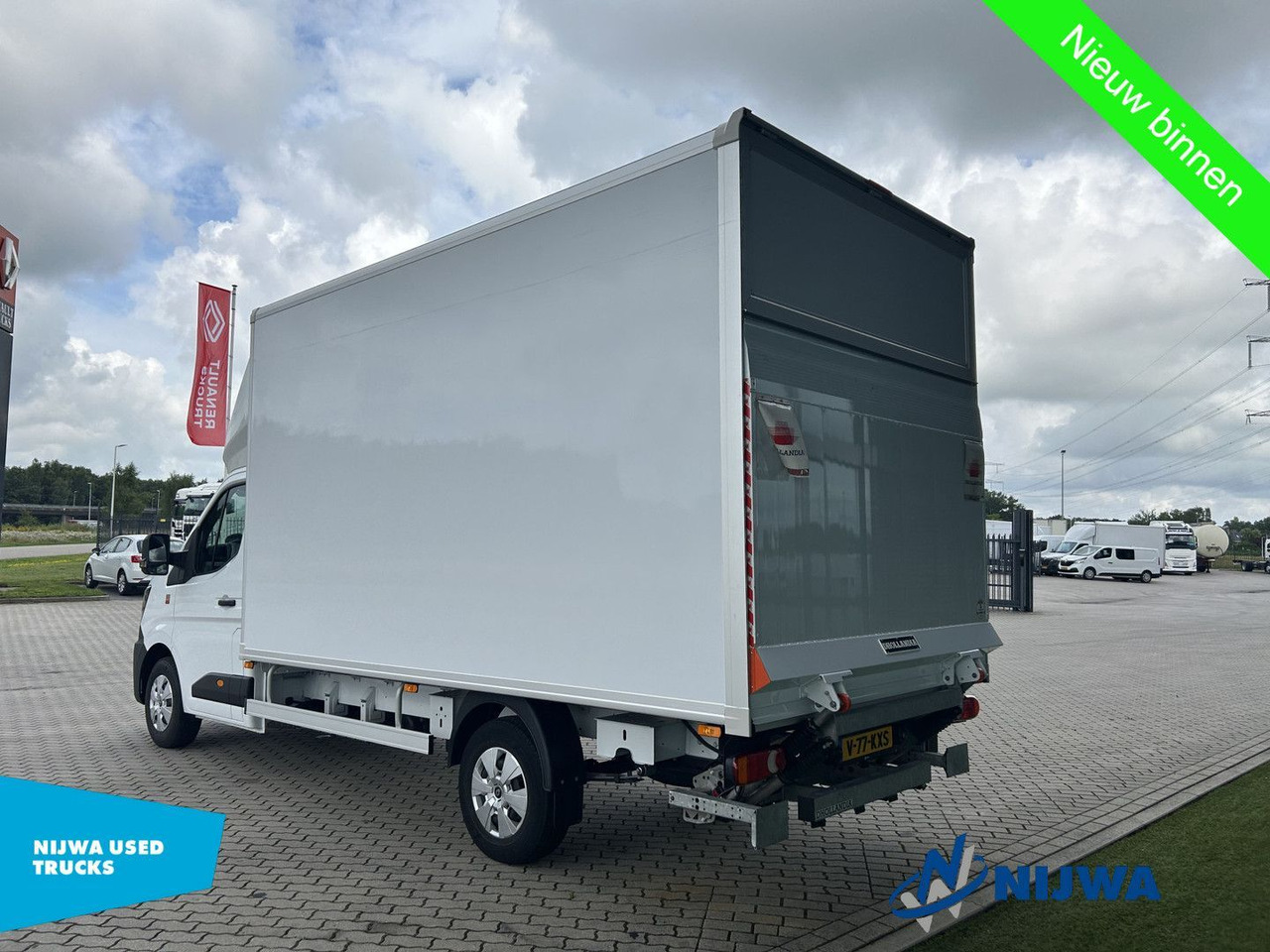 Renault Master T35 150 Laadklep + Achteruitrijcamera - Xe van chở hàng: hình 4 Renault Master T35 150 Laadklep + Achteruitrijcamera - Xe van chở hàng: hình 4