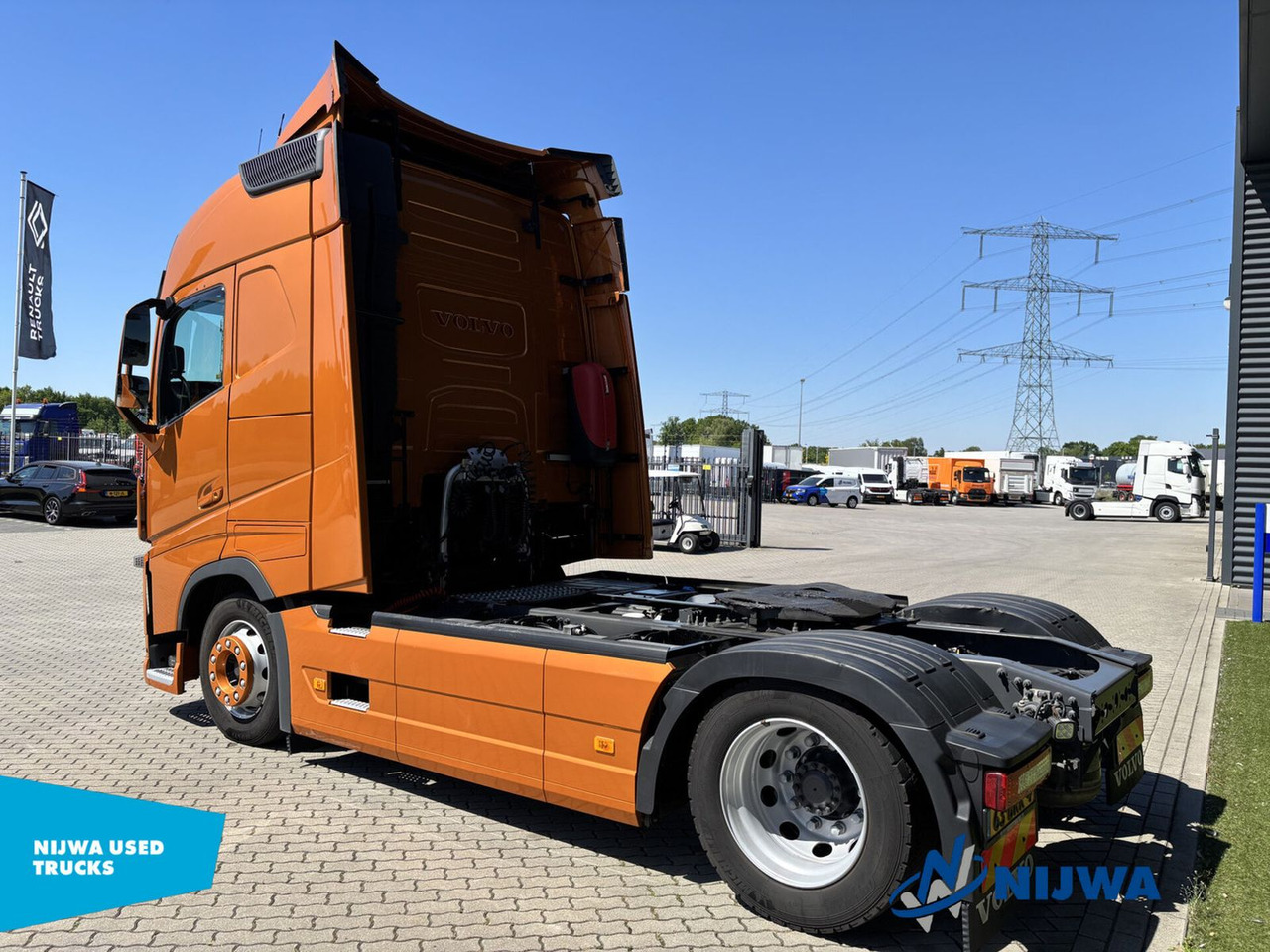 Volvo FH 460 4x2 I-Parkcool + Full Air - Xe đầu kéo: hình 4 Volvo FH 460 4x2 I-Parkcool + Full Air - Xe đầu kéo: hình 4