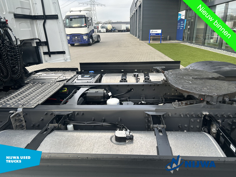 Xe đầu kéo Volvo FH 460 TC 4x2 CMS + Low Mileage: hình 9 Xe đầu kéo Volvo FH 460 TC 4x2 CMS + Low Mileage: hình 9