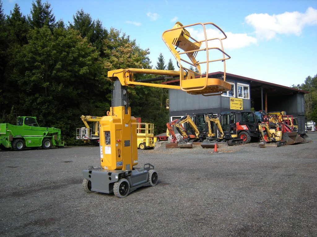 Haulotte Arbeitsbühne Haulotte Star 10, AH 10 m - Nền bục trên không gắn trên xe tải: hình 5 Haulotte Arbeitsbühne Haulotte Star 10, AH 10 m - Nền bục trên không gắn trên xe tải: hình 5