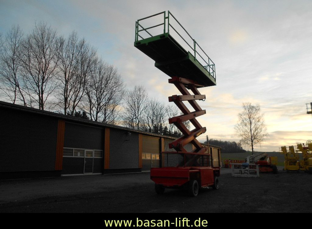 Liftlux SL172-18E2WD, Scherenbühne 19,2 m Liftlux SL172-18E2WD, Scherenbühne 19,2 m - Máy nâng người hình kéo: hình 2 Liftlux SL172-18E2WD, Scherenbühne 19,2 m Liftlux SL172-18E2WD, Scherenbühne 19,2 m - Máy nâng người hình kéo: hình 2
