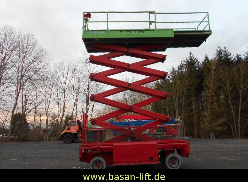 Liftlux SL172-18E2WD, Scherenbühne 19,2 m Liftlux SL172-18E2WD, Scherenbühne 19,2 m - Máy nâng người hình kéo: hình 5 Liftlux SL172-18E2WD, Scherenbühne 19,2 m Liftlux SL172-18E2WD, Scherenbühne 19,2 m - Máy nâng người hình kéo: hình 5