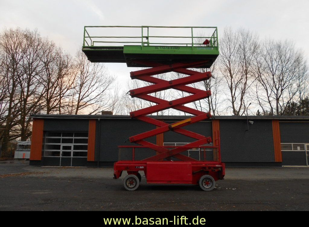 Liftlux SL172-18E2WD, Scherenbühne 19,2 m Liftlux SL172-18E2WD, Scherenbühne 19,2 m - Máy nâng người hình kéo: hình 1 Liftlux SL172-18E2WD, Scherenbühne 19,2 m Liftlux SL172-18E2WD, Scherenbühne 19,2 m - Máy nâng người hình kéo: hình 1
