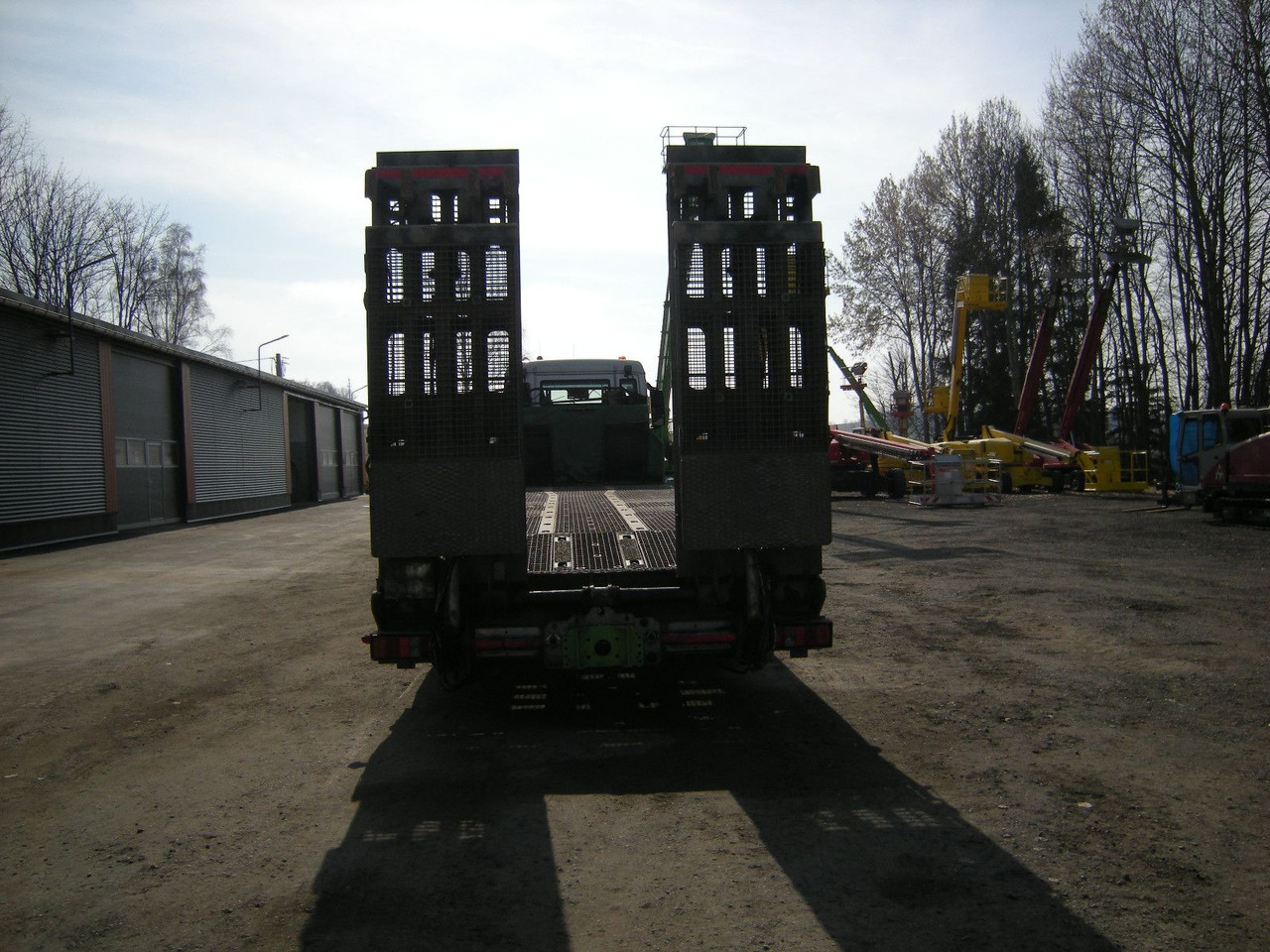 MAN 35.400, Zanner Plateau, Rampen, Winde - Xe tải kéo: hình 3 MAN 35.400, Zanner Plateau, Rampen, Winde - Xe tải kéo: hình 3