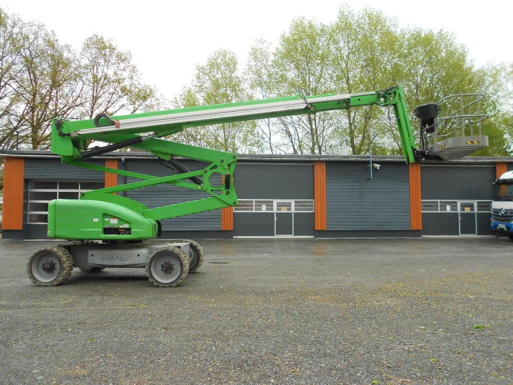 Niftylift Niftylift HR28 Hybrid , 4x4 , 28 - Xe nâng người nhiều khớp nối: hình 1 Niftylift Niftylift HR28 Hybrid , 4x4 , 28 - Xe nâng người nhiều khớp nối: hình 1