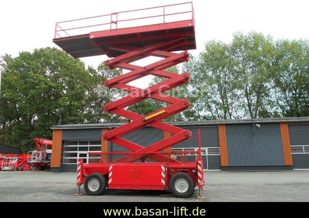 Scherenarbeitsbühne Liftlux SL205-25D4WD, AH 22 Scherenarbeitsbühne Liftlux SL205-25D4WD, AH 22 - Máy nâng người hình kéo: hình 1 Scherenarbeitsbühne Liftlux SL205-25D4WD, AH 22 Scherenarbeitsbühne Liftlux SL205-25D4WD, AH 22 - Máy nâng người hình kéo: hình 1