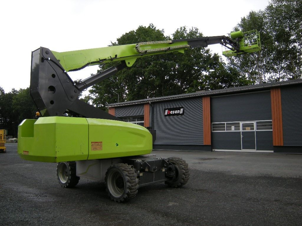 Zoomlion Arbeitsbühne ZT22JE, AH 24 m - Nền bục trên không gắn trên xe tải: hình 4 Zoomlion Arbeitsbühne ZT22JE, AH 24 m - Nền bục trên không gắn trên xe tải: hình 4