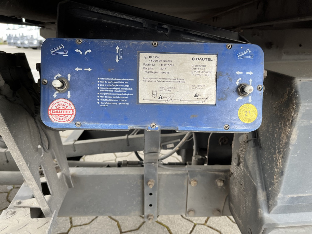 Iveco 120E25 Eurocargo 4x2 Koffer | Ladebordwand - Xe tải hộp: hình 4 Iveco 120E25 Eurocargo 4x2 Koffer | Ladebordwand - Xe tải hộp: hình 4