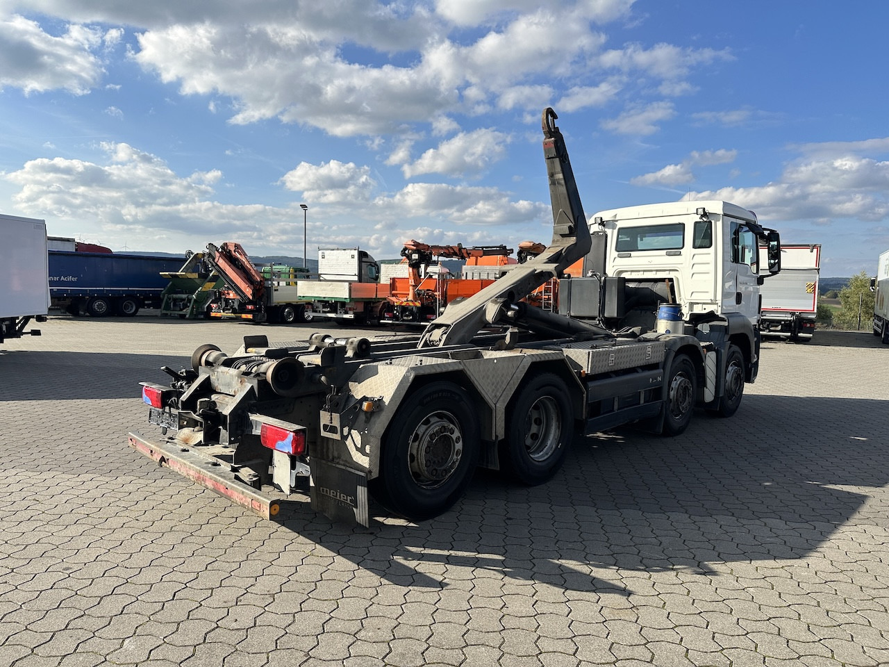 MAN TGS 35.400 8x2 Intarder Meiller Haken - Xe tải nâng móc: hình 5 MAN TGS 35.400 8x2 Intarder Meiller Haken - Xe tải nâng móc: hình 5