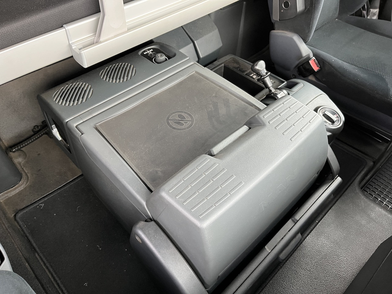 MAN TGX 26.480 6x2 Atlas 145.2 Baustoff - Xe cẩu tự hành, Xe tải thùng lửng/ Phẳng: hình 4 MAN TGX 26.480 6x2 Atlas 145.2 Baustoff - Xe cẩu tự hành, Xe tải thùng lửng/ Phẳng: hình 4