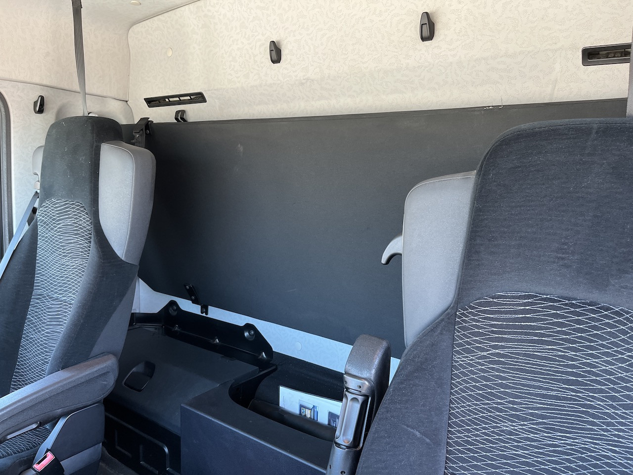 Mercedes-Benz Antos 1840 4x4 HAD LBW Kühlung Flüssigstickstoff - Xe tải đông lạnh: hình 3 Mercedes-Benz Antos 1840 4x4 HAD LBW Kühlung Flüssigstickstoff - Xe tải đông lạnh: hình 3