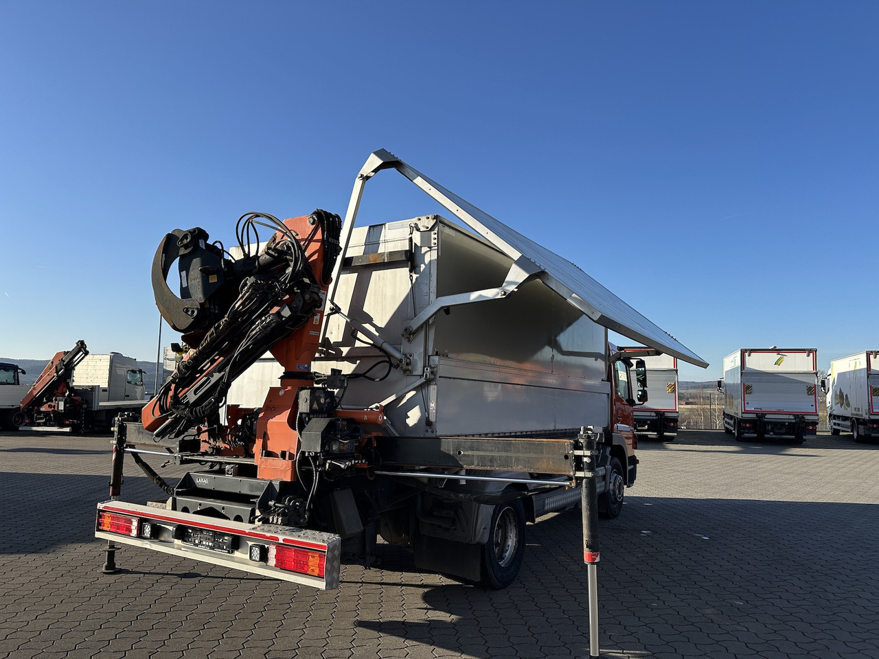 Mercedes-Benz Atego 1529 4x2 Atlas 57.3-A2 Kadaverkipper - Xe cẩu tự hành, Xe ben: hình 2 Mercedes-Benz Atego 1529 4x2 Atlas 57.3-A2 Kadaverkipper - Xe cẩu tự hành, Xe ben: hình 2