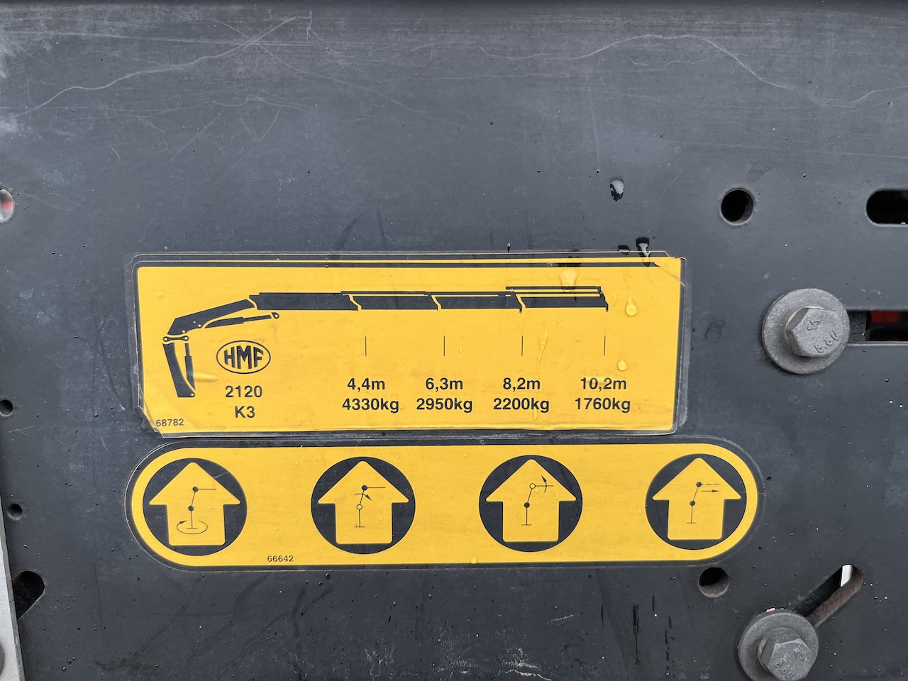 Meusburger MPS-3 Auflieger mit Kran HMF 1510 K-4 Lenkachse - Sơ mi rơ moóc thùng lửng/ Phẳng: hình 3 Meusburger MPS-3 Auflieger mit Kran HMF 1510 K-4 Lenkachse - Sơ mi rơ moóc thùng lửng/ Phẳng: hình 3