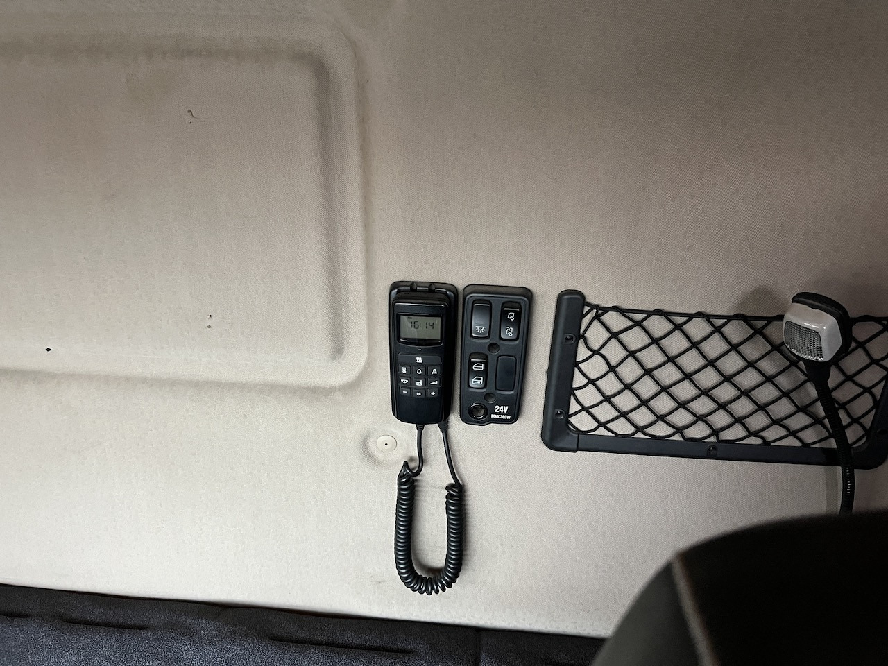 Scania R440 6x2 Hiab 166 E-5 HiDuo | AHK | Lenk-Lift A. - Xe tải thùng mui bạt, Xe cẩu tự hành: hình 3 Scania R440 6x2 Hiab 166 E-5 HiDuo | AHK | Lenk-Lift A. - Xe tải thùng mui bạt, Xe cẩu tự hành: hình 3